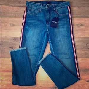 NWT Just Black Jeans Size 26 Made in USA